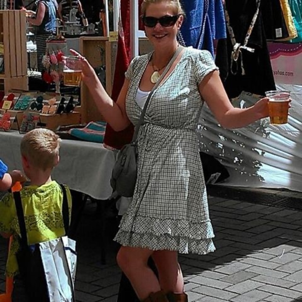 Meet your Posher, Kelly